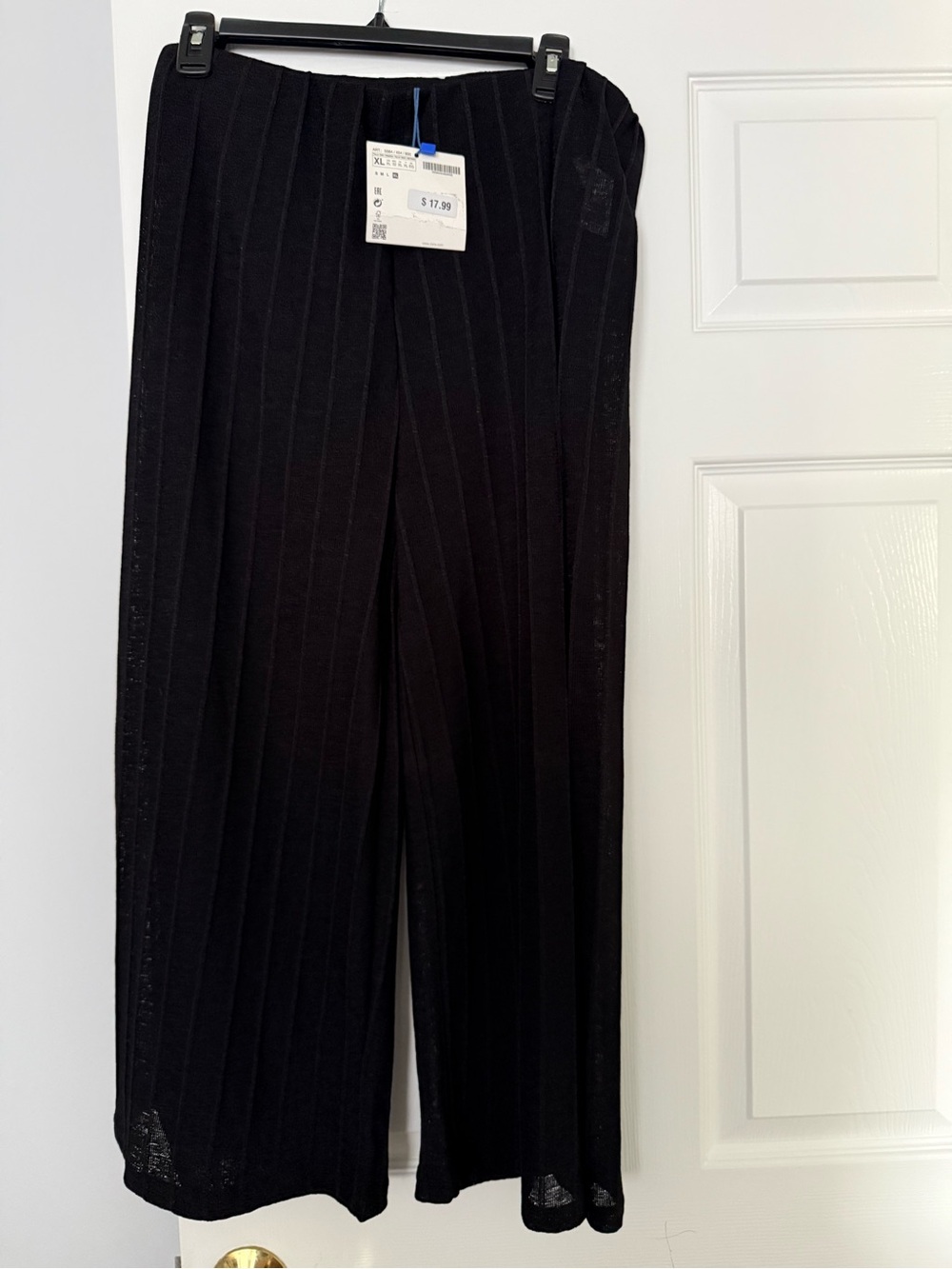 Zara Black Pleated Cropped Wide-Leg Pants
